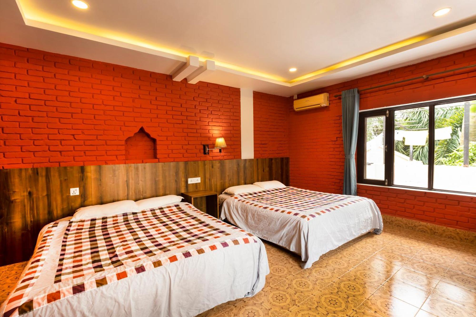 Hotel Parkside & Swimming Pool-Between Greenery And Azure ,Your Perfect Retreat Chitwan Rum bild